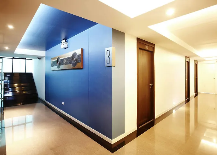 Diamond Ratchada Hotel